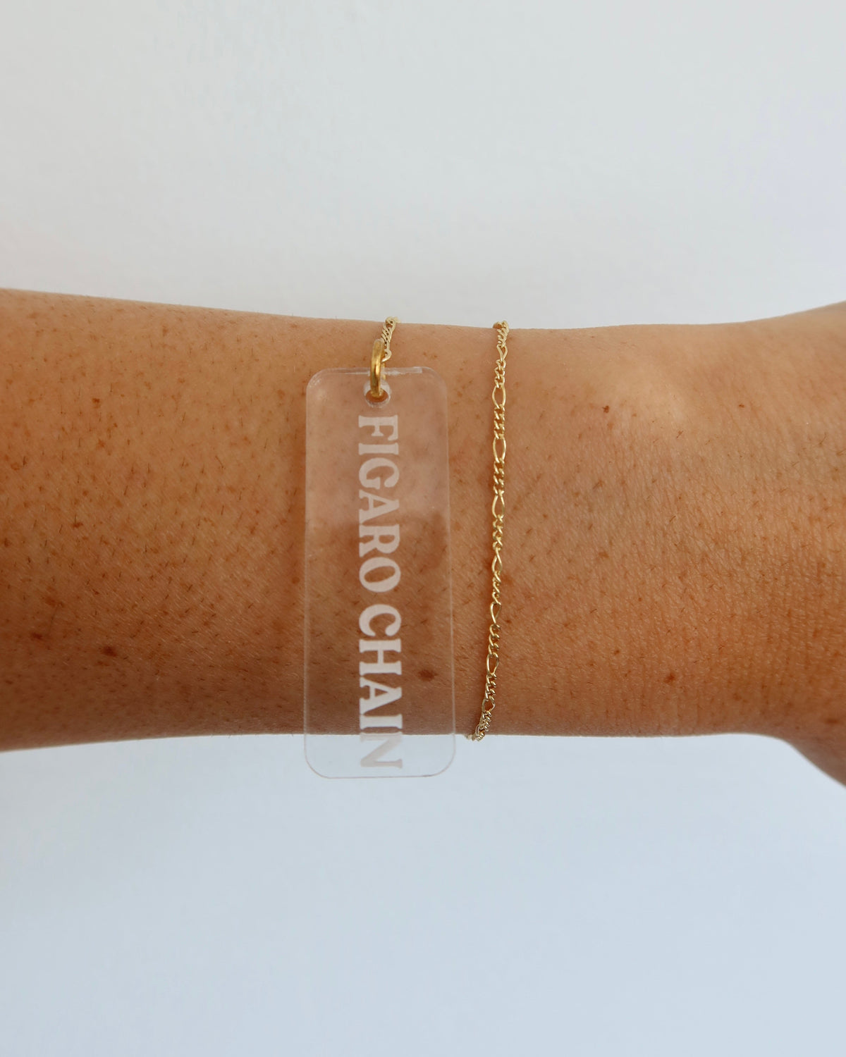 Figaro Chain Gold